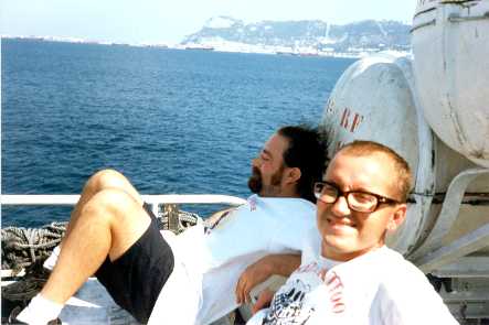 Pedr&iacute;n y Juanfra tan a gusto (foto: Rom&aacute;n)